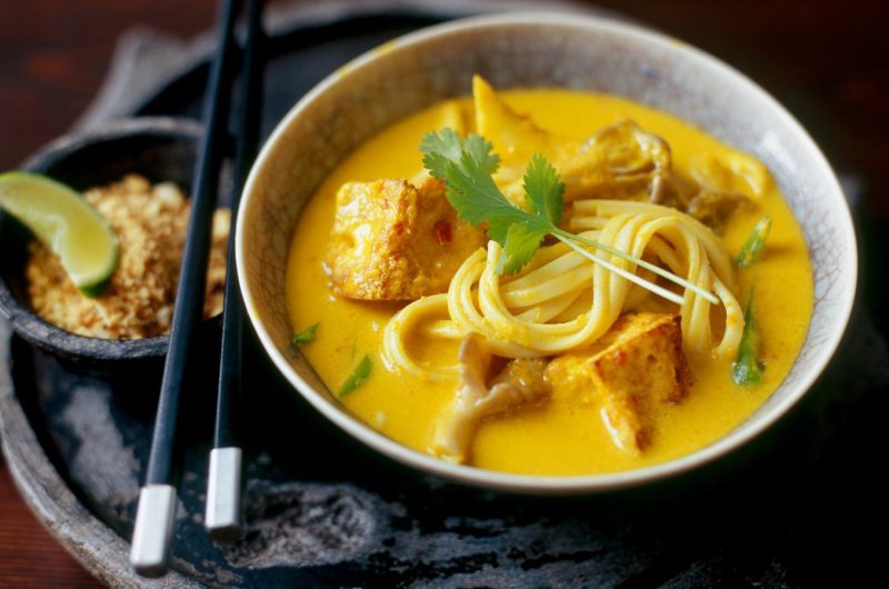 Malaysian-spiced noodles with tofu